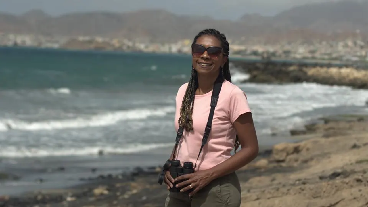 MCAF Project Leader Silvana Roque on Lazareto Beach in Cape Verde/Cabo Verde