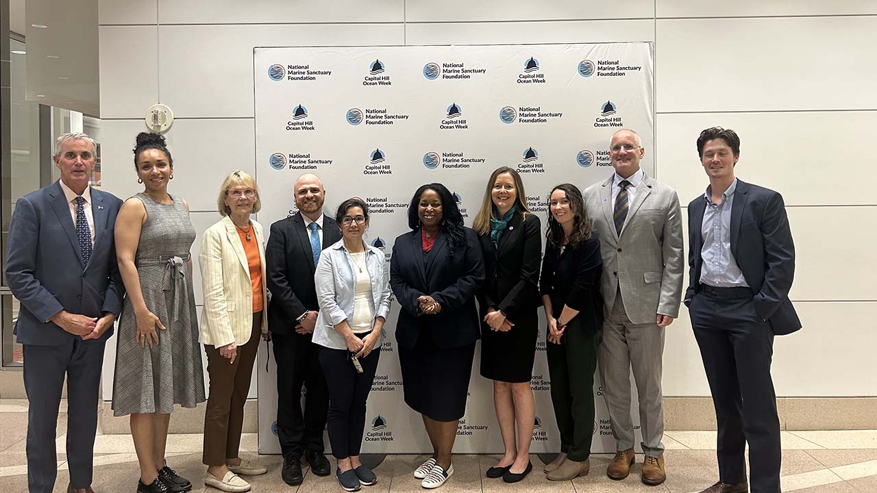Aquarium team members also participated in events and meetings organized by the Aquarium Conservation Partnership, of which the Aquarium is a leading member
